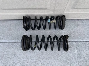 Juego de 2 muelles helicoidales de suspensión trasera izquierda y derecha Lincoln MKZ 2013-2020 OEM - Imagen 1 de 14