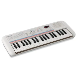 Mini teclado portátil Yamaha Remie PSS-E30 37 teclas, blanco - Imagen 1 de 9