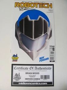 Robotech #1 Titan 2017 Midtown Exclusive Roy Fokker Variant Signed w COA 9.4  - Imagen 1 de 4