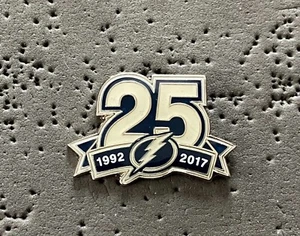 Tampa Bay Lightning 25 1992-2017 NHL Hockey Pin - Imagen 1 de 2
