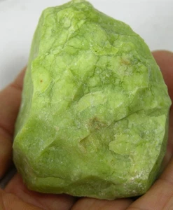 #5 Madagascar 2.80 oz 100% Natural Raw Rough Green Opal Specimen 77.00g 47.00mm - Picture 1 of 5