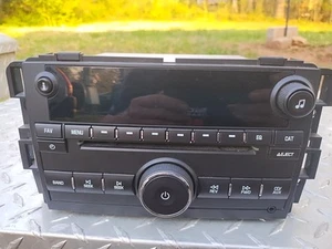 GM Sierra Silverado Tahoe Yukon HD2500 08-14 AM FM CD Radio Receiver 25974801 - Picture 1 of 12