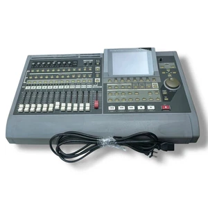 Roland VS-1680 Digital Multitrack Recorder Audio Workstation Studio... - Bild 1 von 4
