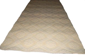 32" x 77"  NEW RUNNER ( 2'8" x 6'5" ) AREA RUG 100% WOOL Raised  BEAUTIFUL. - Picture 1 of 4