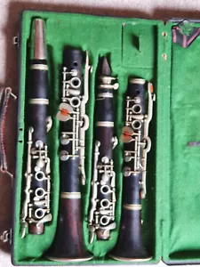 Altes Klarinettenset, wohl Bb & C ? - Bild 1 von 10