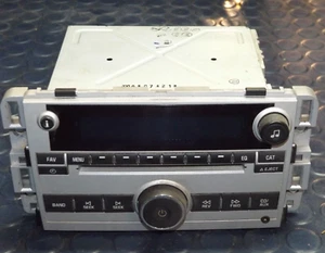 2007 Chevrolet Equinox Am Fm Cd Player Radio Receiver 15293276 - Picture 1 of 4