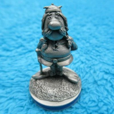 ASTERIX & OBELIX Gallier BAUER KRIEGER Schachfigur Zinnfigur Zinn MAYFAIR - Bild 1 von 3