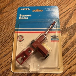 Ertl Farm Country New Holland Square Baler #337 NEW NIP - Picture 1 of 8