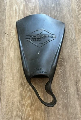 NUEVO TOOBS ALETAS BLUNTCUT SKATE GOLF SUP SURF BODYBOARD UNA ALETA PEGATINA MEDIANA Foto 1 de 4