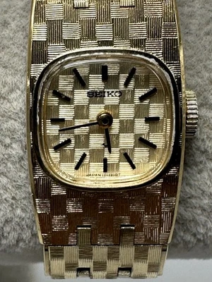 Seiko 1100-3399 Vintage Ladies Working Manual Wind Watch 16MM 6.75" - Image 1 of 4
