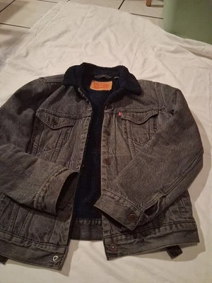 Chamarra Aborregada Levi's Vaquera Men's Levi Straus I CO. SIZE S - Image 1 of 4