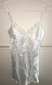 WOMEN NEW Victoria's Secret 100% Silk Mini Slip Dress NIGHTIE CHEMISE Size S - Picture 1 of 5
