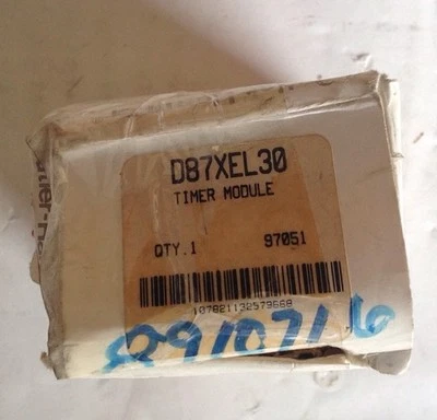 Relé temporizador Cutler-Hammer D87XEL30 Foto 1 de 3