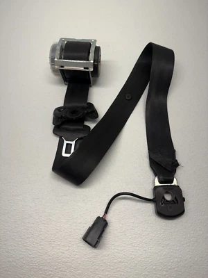 Land Rover LR4 HSE 2007-2016 cinturón de seguridad del lado del pasajero delantero derecho negro OEM 2096 Foto 1 de 4