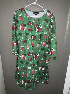 DRESSWORKS Womens Green Christmas Themed Poly/Spandex Dress Size Med NWT - Picture 1 of 3