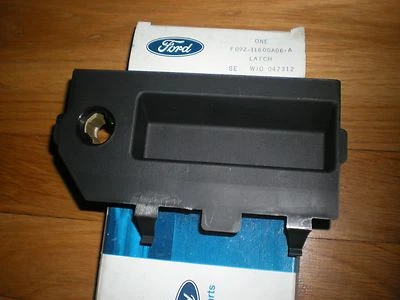 NOS 1989 1990 FORD AEROSTAR SEAT STORAGE LATCH RH - Image 1 of 2