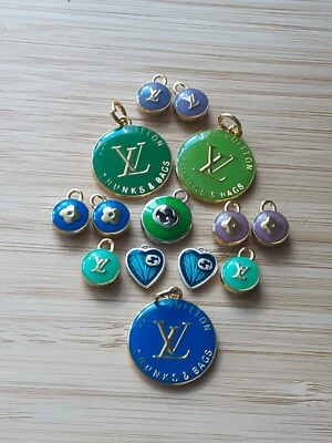 Dior   Gucci  Pendants zipper pull mix lot of 14 blue & green & purple - Image 1 of 4