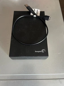Seagate 2TB External HDD NA4MVRH6 - Picture 1 of 2