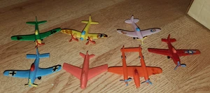 Assortimento aerei da combattimento anni 60 - Foto 1 di 1