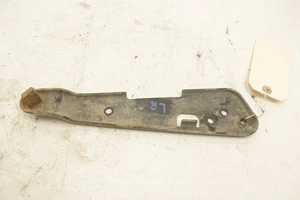 Can-Am Defender HD10 Cab 1000 19 Support Bracket Tailgate Left 708301647 50880 - Picture 1 of 2