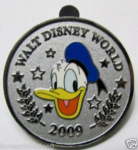Disney WDW Character Coins Donald Duck Pin - Picture 1 of 1