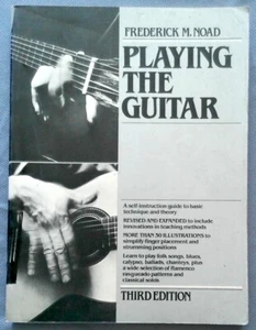  PLAYING THE GUITAR MUSIC DRITTE EDITION VON FREDERICK NOAD (gut gebraucht) - Bild 1 von 1