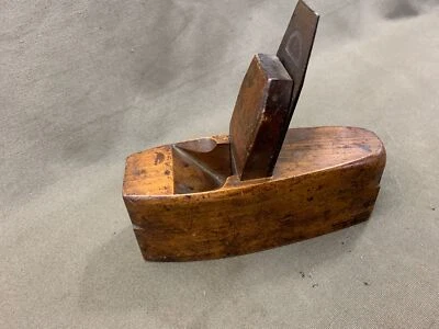 RARE TOOTHING PLANE BY CROW - Image 1 of 4