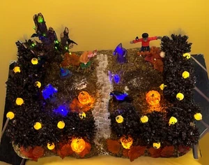 Lemax Halloween Spooky Town Ghoul's Night Out Lighted Front Yard Works VIDEO - Picture 1 of 24