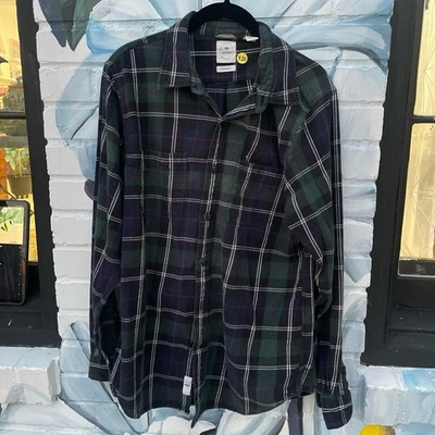 Dockers plaid size M Green Black Button Down - Image 1 of 3
