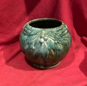 Vintage Nelson McCoy 6" hoch Blätter Beeren Topf Jardiniere Pflanzgefäß glänzend grün - Bild 1 von 5