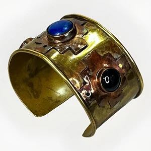 VTG Brass Copper Cuff Bracelet Blue Lapis Lazuli Black Onyx Stone Wide Bohemian - Picture 1 of 13