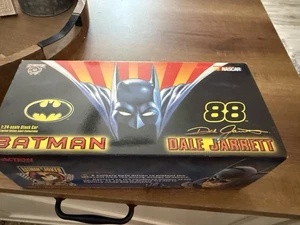 1/24 Action Dale Jarrett & Kenny Irwin Batman VS Joker CWC Set - Picture 1 of 6