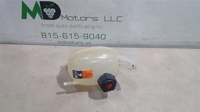 Nissan Versa 2018-2023, tanque de recuperación de refrigerante del motor/con tapa 217101HS3B Foto 1 de 4