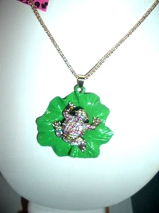 Betsey Johnson Multicolor Faux Pave Crystal Green Enamel FROG Gold NECKLACE - Picture 1 of 7