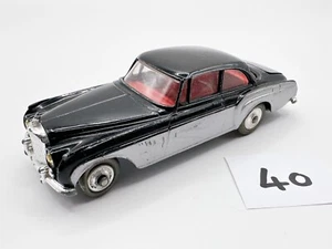 CORGI TOYS # 224 BENTLEY CONTINENTAL SPORTS SALOON DIECAST MODEL CAR 1961 BLACK - Picture 1 of 5