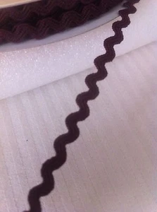 Mini Ric Rac Braid Trim 5mm Chocolate Dark Brown x By The Meter Made in USA - Picture 1 of 1
