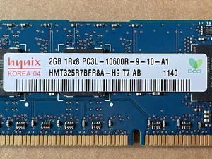 Hynix Korea 2GB 1Rx8 PC3L - 10600R DDR3 low voltage desktop DIMM RAM module - Picture 1 of 4