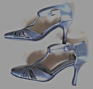 Womens Sz 5 Newport News Gunmetal Leather Heel Pump Strappy Silver Prom Wedding - Picture 1 of 8