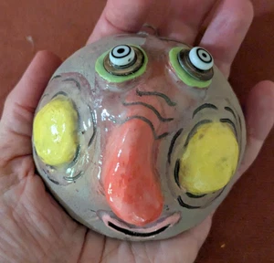 An Imaginary Ceramic Creature Head Wall Hanging Mask Sculptures - 3" diameter - Bild 1 von 4