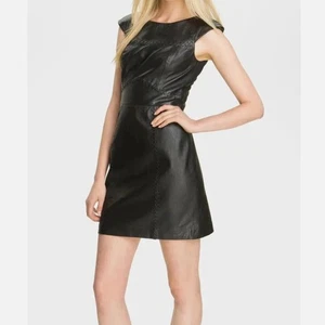 French Connection Cocktail-Minikleid 100% Leder genäht Schwarz Größe 0 Neu - Bild 1 von 13