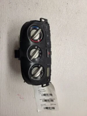 Control de temperatura de calefacción de aire acondicionado Toyota RAV 4 2004 2005 OEM Foto 1 de 4