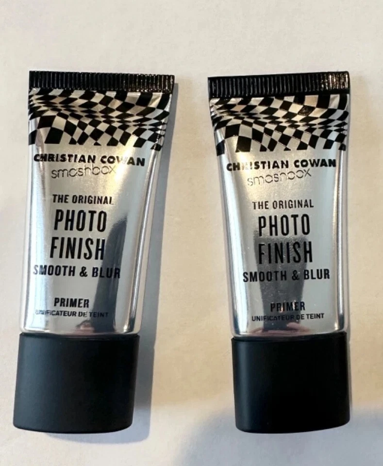SMASHBOX Christian Cowan El Acabado Foto Original Imprimación Suave y Desenfocada .34 OZ Foto 1 de 1