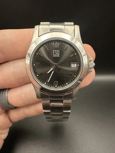 ESQ Swiss E5295 Men Dress Formal Silver Tone Quartz Analog Watch Needs Battery - Picture 1 of 11