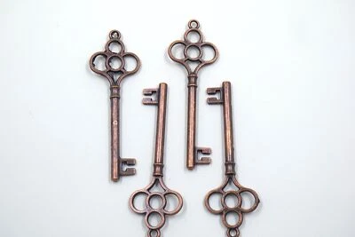 Pingente de berloque de chave antigo tom de cobre - Imagem 1 de 4