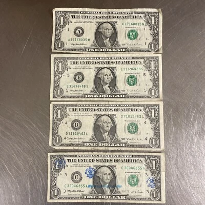 Lot of Four 1999 $1 Dollar Bill Federal Reserve Note Vintage Rare 25 Years Old - Image 1 of 4