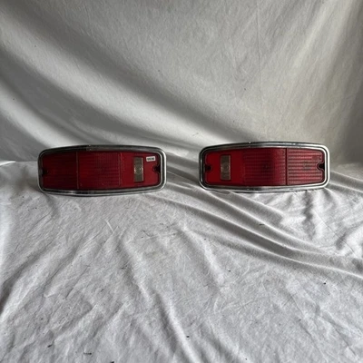 Juego de luces traseras izquierda y derecha Jeep Grand Wagoneer 1984 1991 OEM Foto 1 de 4