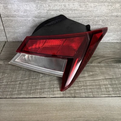 🥇2021 2022 2023 2024 Hyundai Elantra Luz trasera derecha lámpara halógena OEM Foto 1 de 4