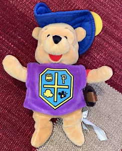 Peluche Disney Musketeer Pooh - Winnie The Pooh - Imagen 1 de 9