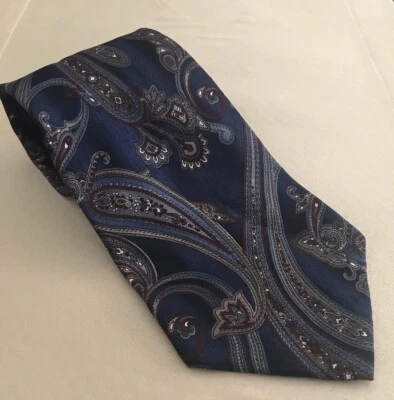 L'Atelier Men's 100% Italian Silk Necktie Tie Length 57" L 4" W Blue Paisley - Image 1 of 3