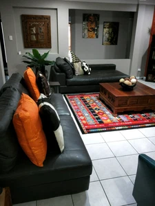 Large King Furniture Modular Leather Lounge - Picture 1 of 8